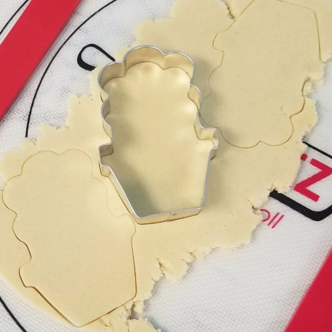 Ann Clark Flower In Pot Cookie Cutter By The Flour Box 5 Ann Clark Flower In Pot Cookie Cutter By The Flour Box