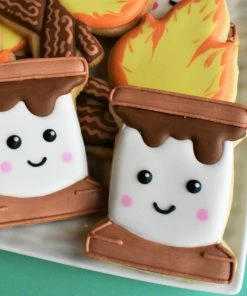 Ann Clark Cutters Spool Of Thread (S'more) Cookie Cutter