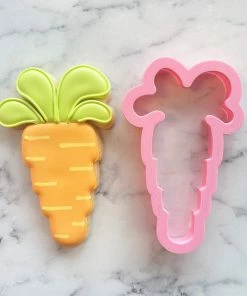 Flour Box Bakery Floppy Carrot Cookie Cutter