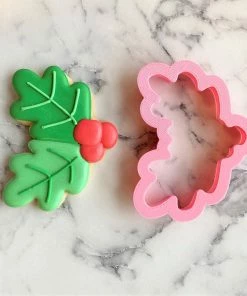 Flour Box Bakery Holly Leaves With Berries Cookie Cutter Cutters