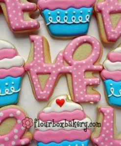 Ann Clark Cupcake With Swirl Cookie Cutter