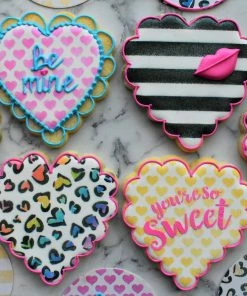 The Flour Box Airbrushing 101 Valentine Online Decorating Class Recording With Optional Kit Classes