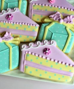 Ann Clark Cutters Present Cookie Cutter