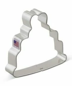 Ann Clark Cutters Cake With Heart Cookie Cutter