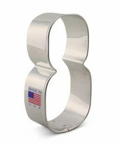 Ann Clark Number 8 Cookie Cutter