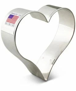 Ann Clark Heart Rounded Medium 3 1/2" X 3 3/4" Cookie Cutter Cutters