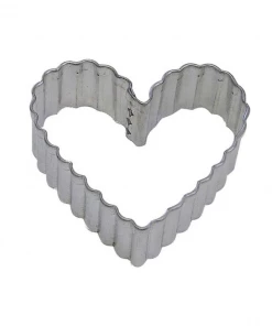 R&M International Heart Fluted Cookie Cutter