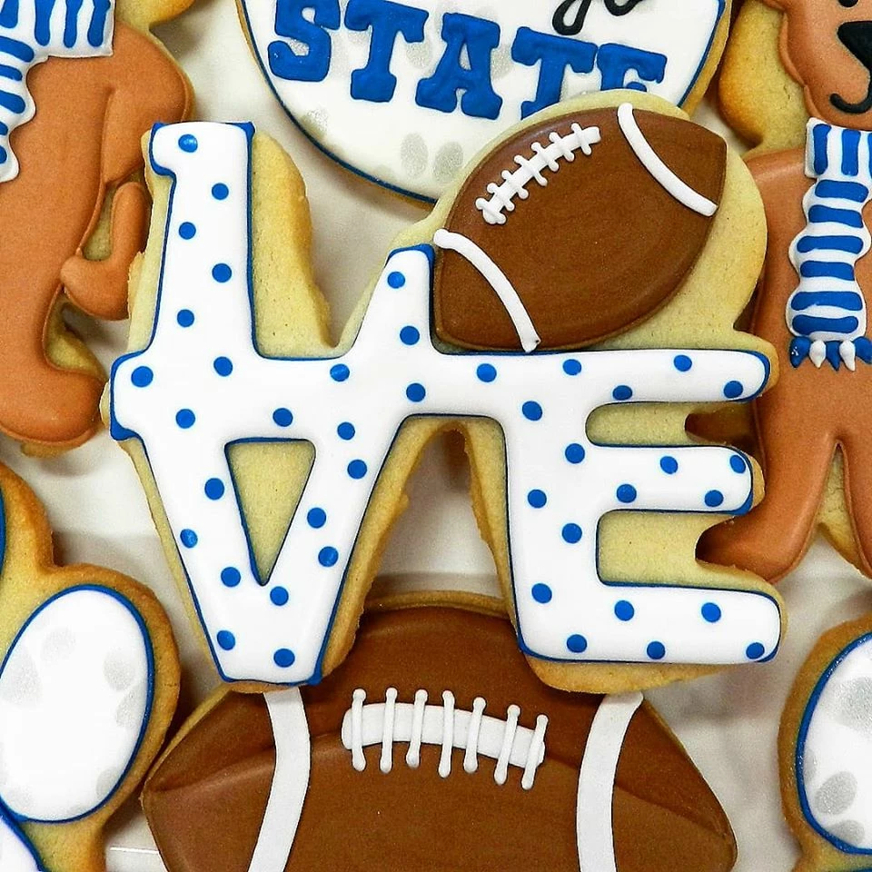 R&M International LOVE Cookie Cutter 4 R&M International LOVE Cookie Cutter