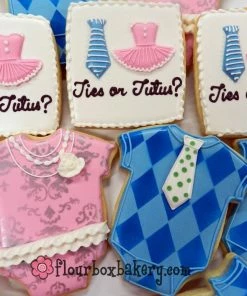 Cookie Countess Damask Stencil Stencils