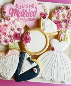 Cookie Countess Just Married Stencil