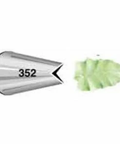 Wilton Tip #352 Leaf